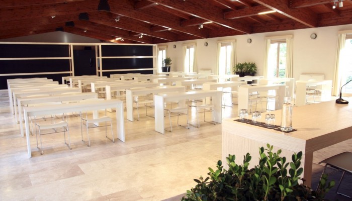 Free Beach Club sala conferenze