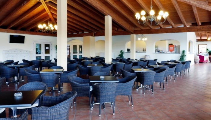 Marina Rey beach resort sala