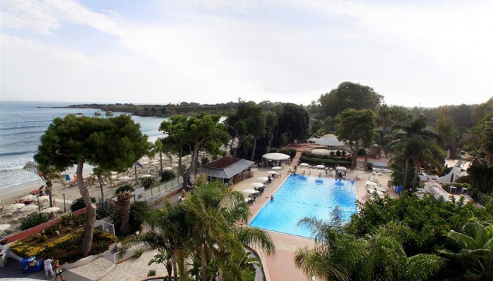 Nicolaus Club Fontane Bianche hotel piscina