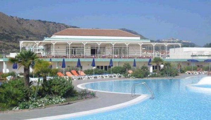 Club Esse Sun Beach resort