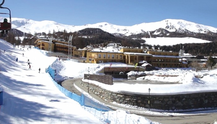 Hotel Pila direttamente sulle piste da sci