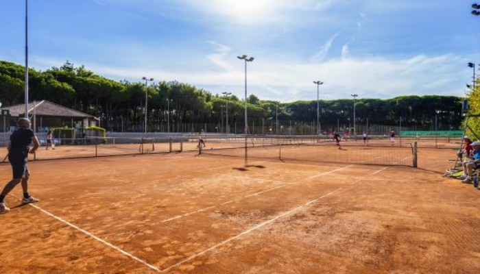 Garden Toscana Resort campo da tennis