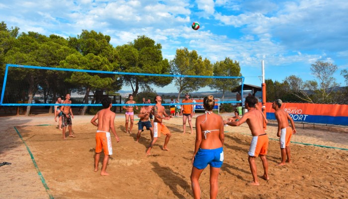 Bravo Porto Pino beach volley