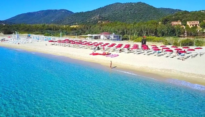 limone beach resort spiaggia